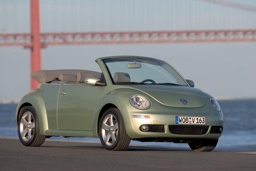  Volkswagen New Beetle Cabriolet 2006 года  (фото 1 из 39)